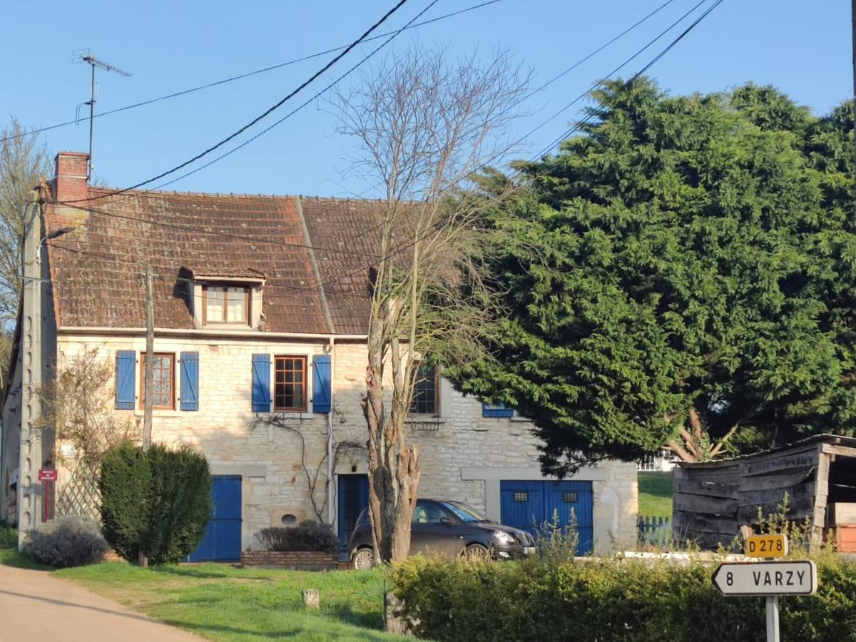 La Maison Bleue Varzy Екстер'єр фото